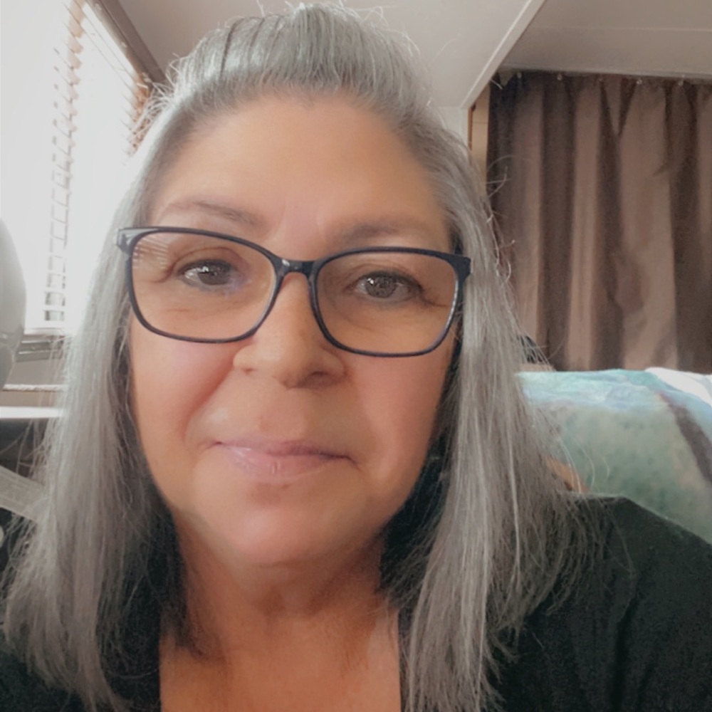 Meet your Posher, Tina